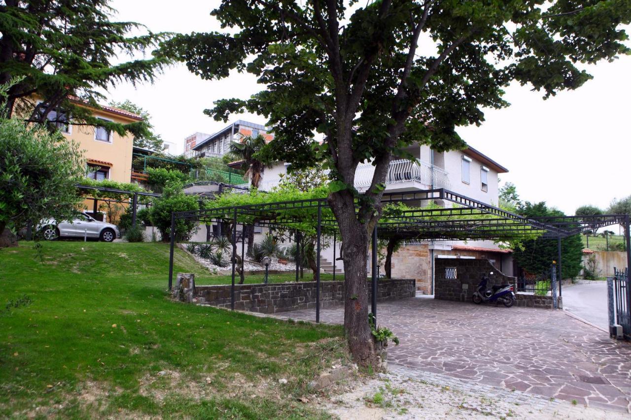 Villa Uma Izola Buitenkant foto